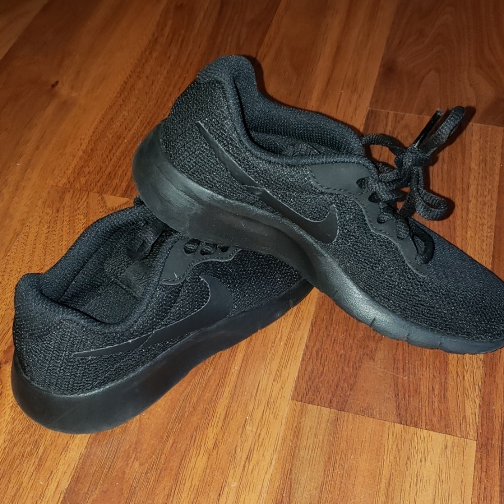 Sold Nike Shoes